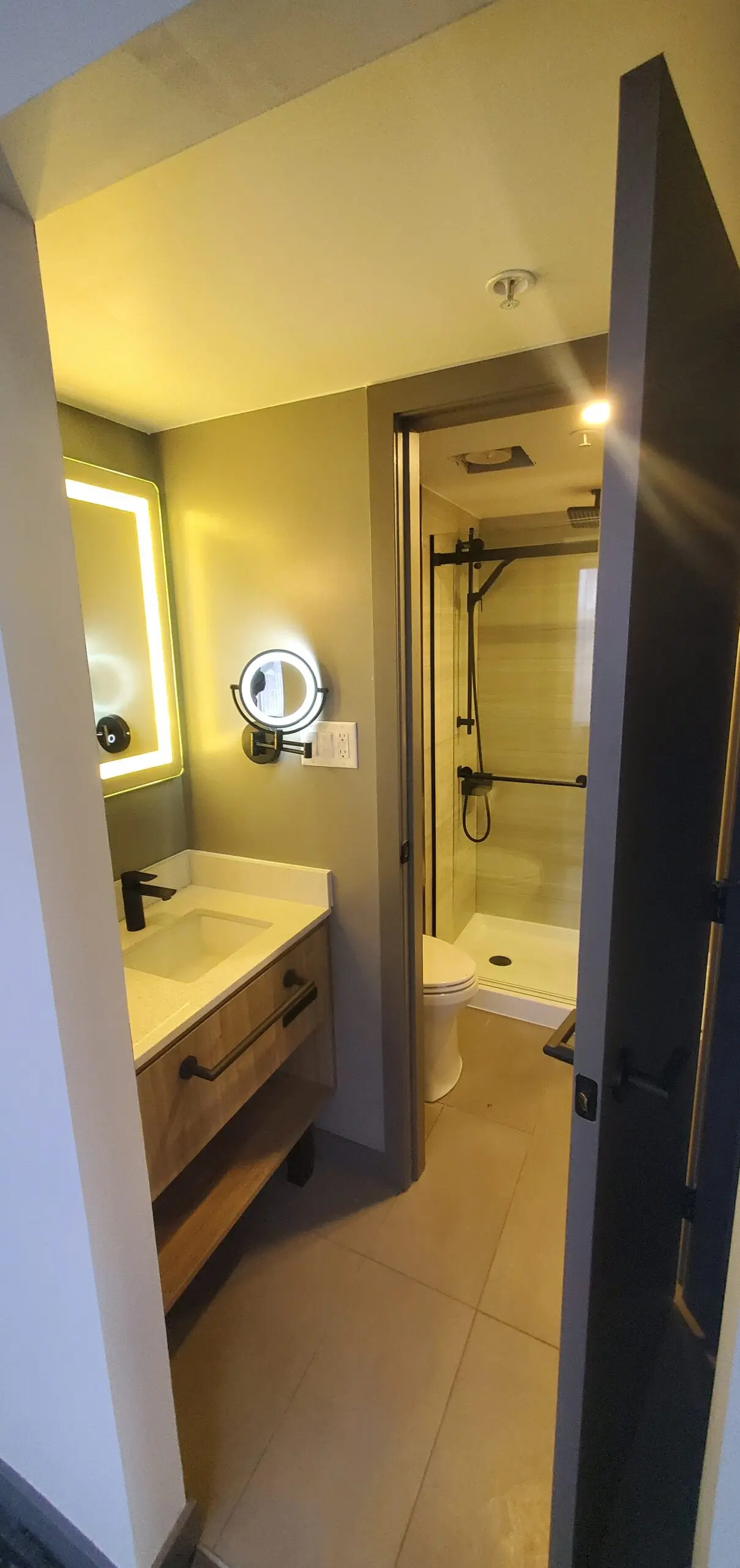 professional electrical services Vancouver, BC